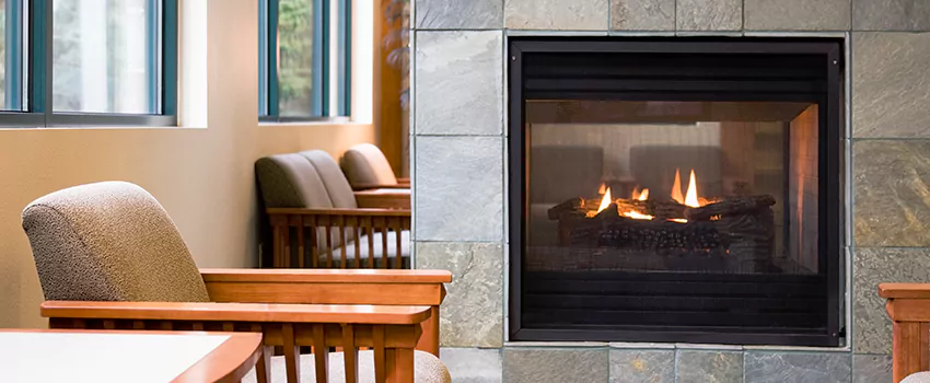 Smoky Effect Electric Fireplace Logs in Hudson, Quebec