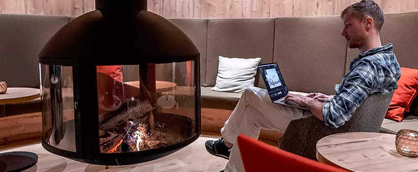 Hanging & Suspended Fireplaces Designer in Hudson, Quebec